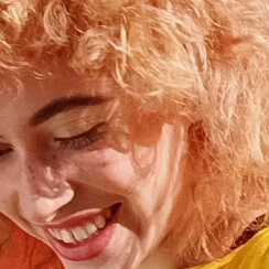 OPPO F11 - dazzle color mode