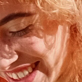 OPPO F11 - dazzle color mode