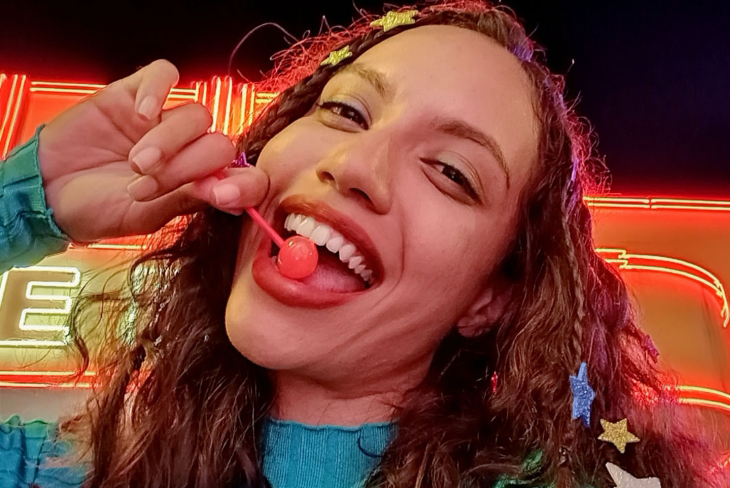 OPPO AI Super Night Portrait